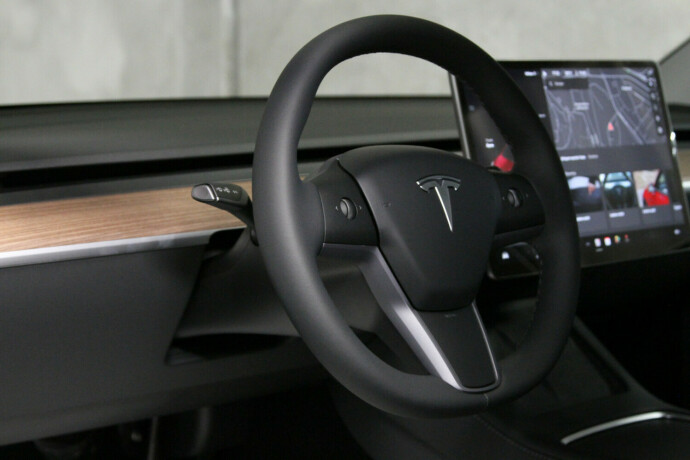 tesla-model-y-elektrisitet-2025-big-15