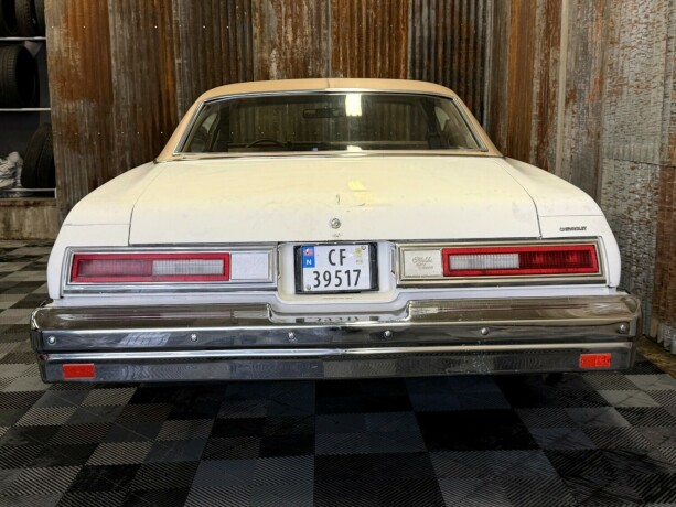chevrolet-malibu-bensin-1976-big-16