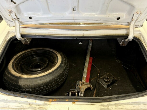 chevrolet-malibu-bensin-1976-big-33