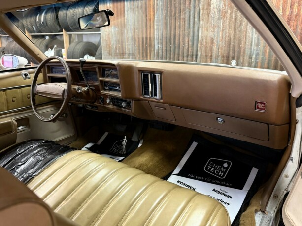 chevrolet-malibu-bensin-1976-big-27