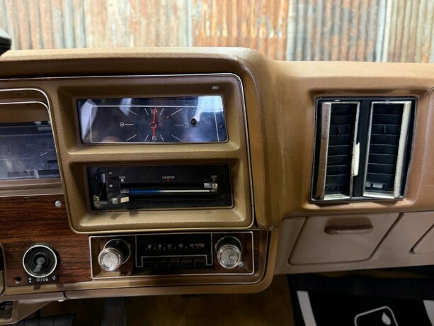 chevrolet-malibu-bensin-1976-big-25