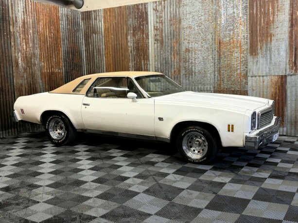 chevrolet-malibu-bensin-1976-big-2