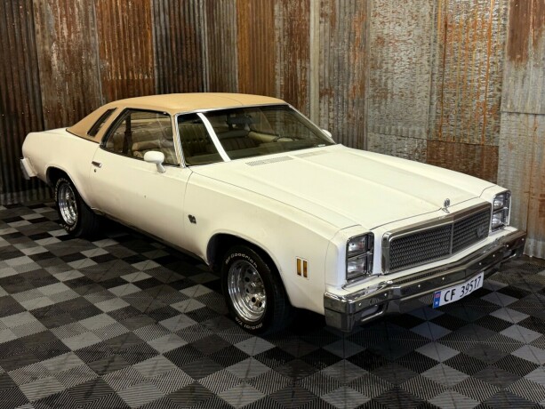 chevrolet-malibu-bensin-1976-big-1