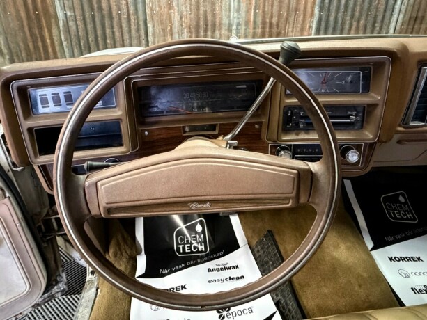 chevrolet-malibu-bensin-1976-big-22