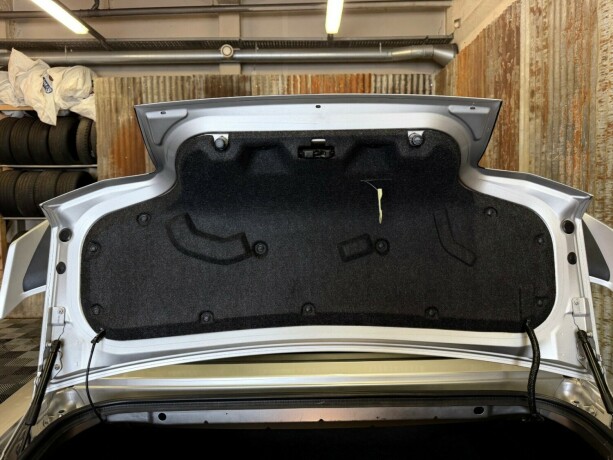 ford-mustang-bensin-2011-big-42