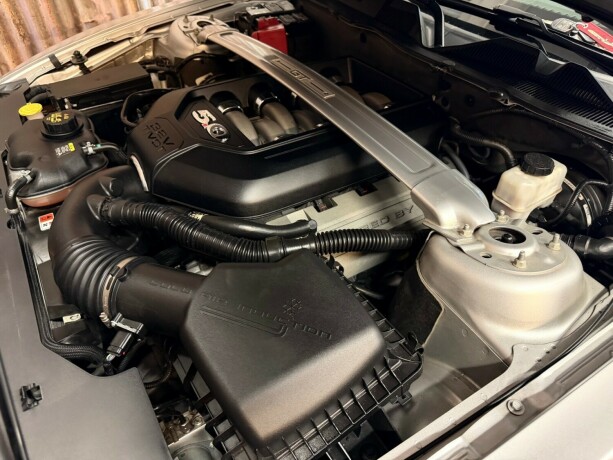 ford-mustang-bensin-2011-big-45