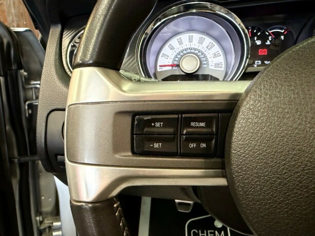 ford-mustang-bensin-2011-big-27