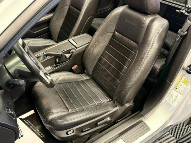ford-mustang-bensin-2011-big-21