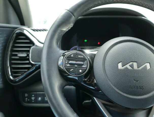 kia-soul-elektrisitet-2024-big-16