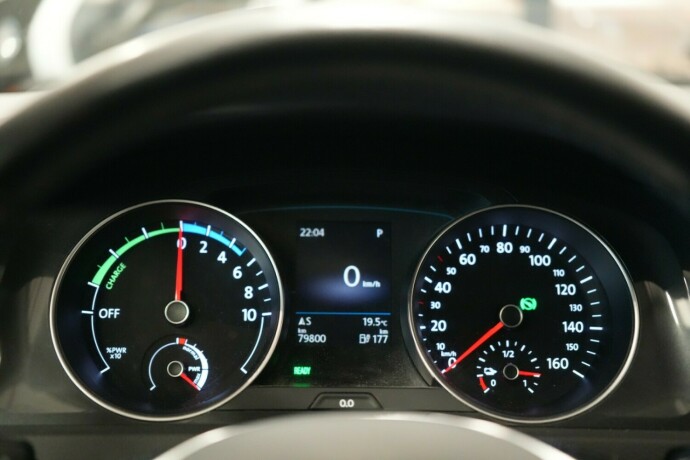 volkswagen-e-golf-vii-elektrisitet-2019-big-12