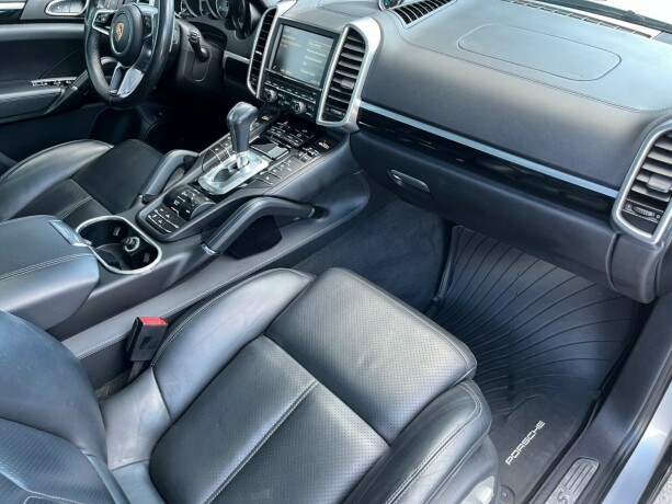 porsche-cayenne-s-elektrisitetbensin-2015-big-22