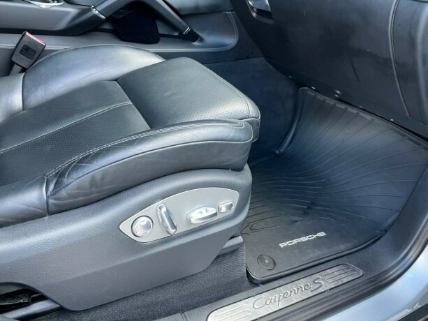 porsche-cayenne-s-elektrisitetbensin-2015-big-23