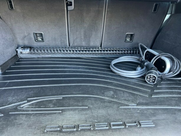 porsche-cayenne-s-elektrisitetbensin-2015-big-7