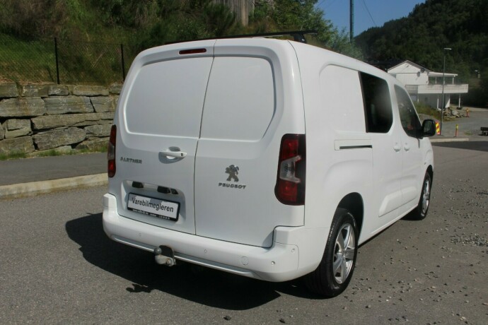 peugeot-partner-diesel-2021-big-3
