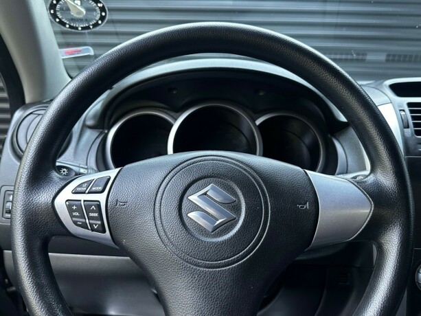 suzuki-grand-vitara-bensin-2006-big-11