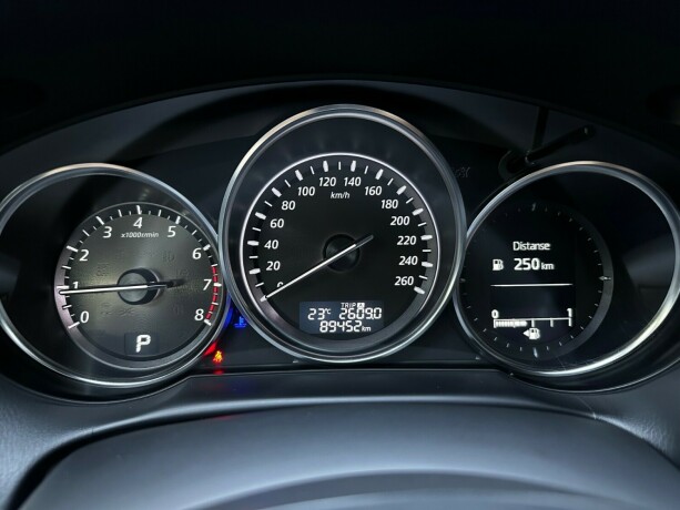 mazda-cx-5-bensin-2012-big-13
