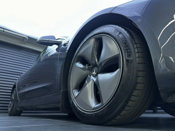 tesla-model-3-elektrisitet-2019-big-7