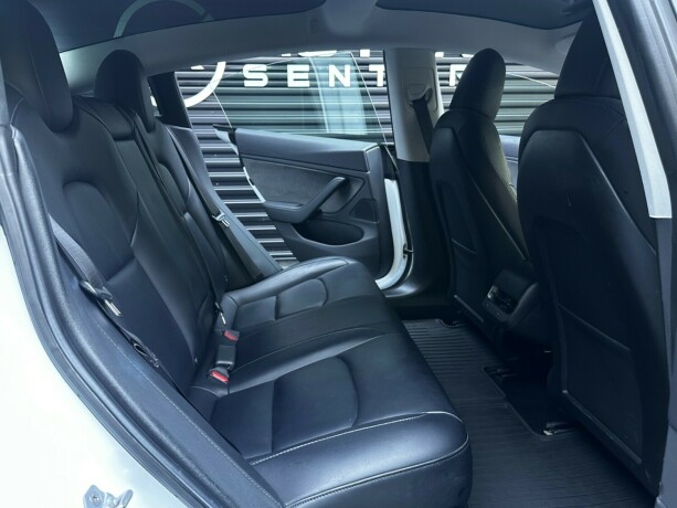 tesla-model-3-elektrisitet-2019-big-27