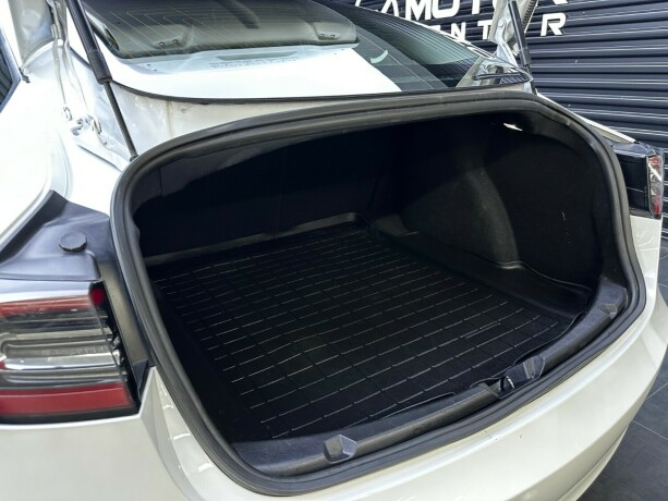 tesla-model-3-elektrisitet-2019-big-28