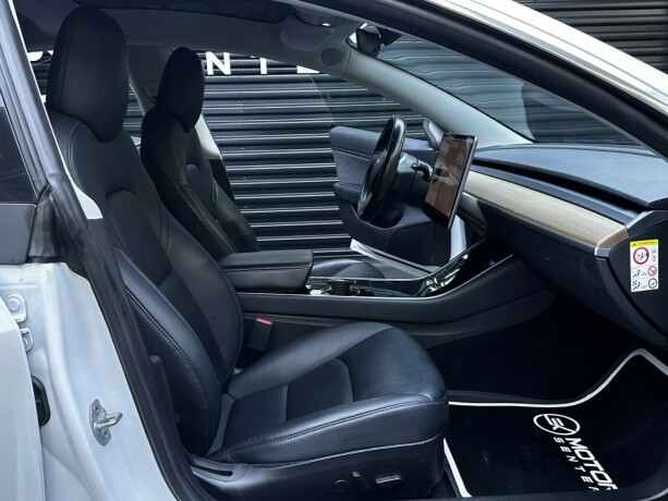 tesla-model-3-elektrisitet-2019-big-25