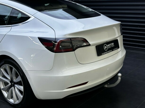 tesla-model-3-elektrisitet-2019-big-5