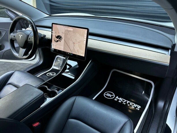 tesla-model-3-elektrisitet-2019-big-11
