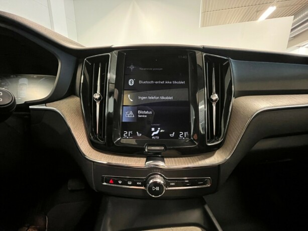 volvo-xc-60-elektrisitetbensin-2018-big-47