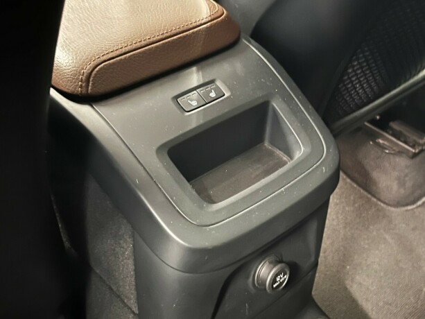 volvo-xc-60-elektrisitetbensin-2018-big-29