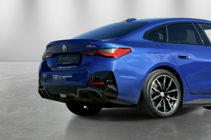 bmw-i4-elektrisitet-2023-big-6