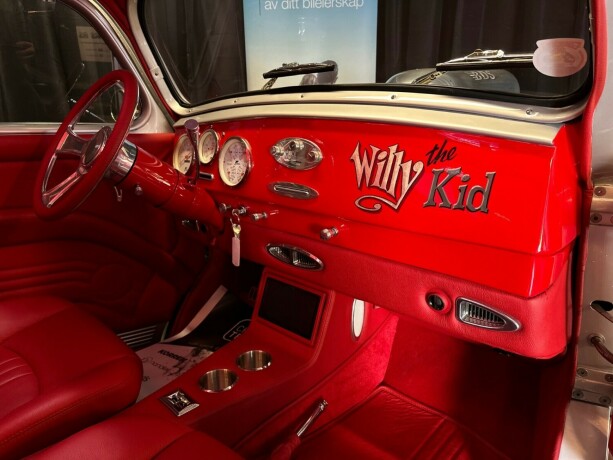 willys-bensin-1937-big-27