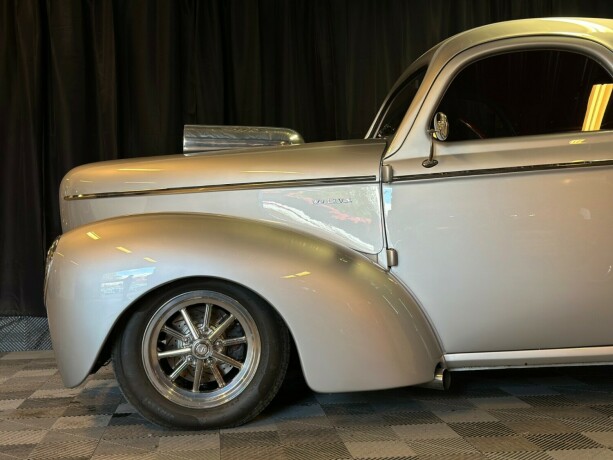 willys-bensin-1937-big-6