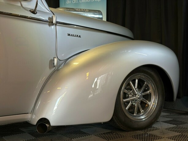 willys-bensin-1937-big-19