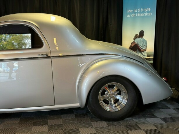 willys-bensin-1937-big-7