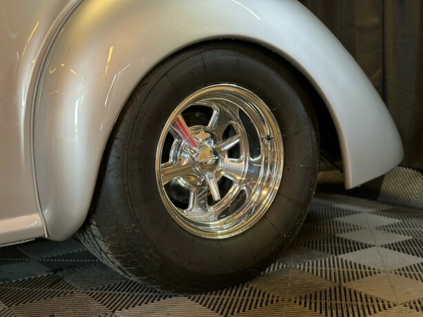 willys-bensin-1937-big-8