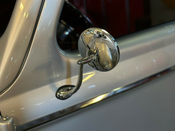 willys-bensin-1937-big-10