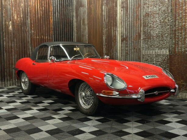 jaguar-e-type-bensin-1967-big-1