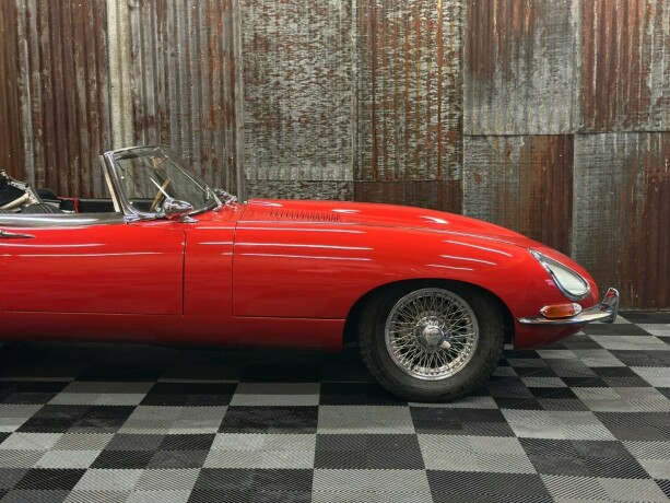 jaguar-e-type-bensin-1967-big-7