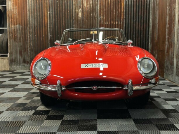 jaguar-e-type-bensin-1967-big-13