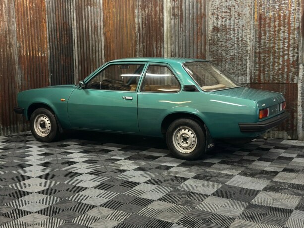 opel-ascona-bensin-1980-big-12
