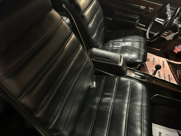 oldsmobile-cutlass-bensin-1972-big-34