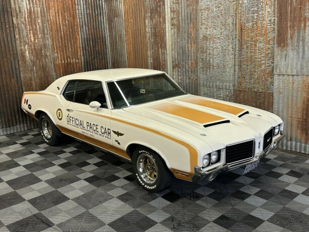 oldsmobile-cutlass-bensin-1972-big-1