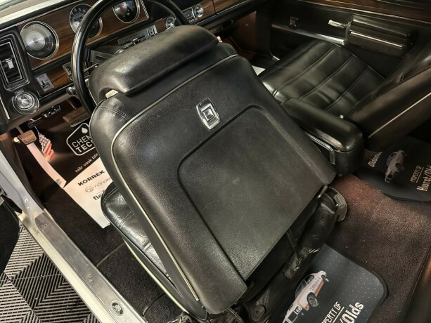 oldsmobile-cutlass-bensin-1972-big-39