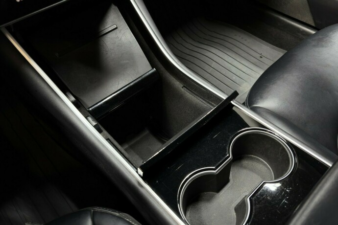 tesla-model-3-elektrisitet-2019-big-23