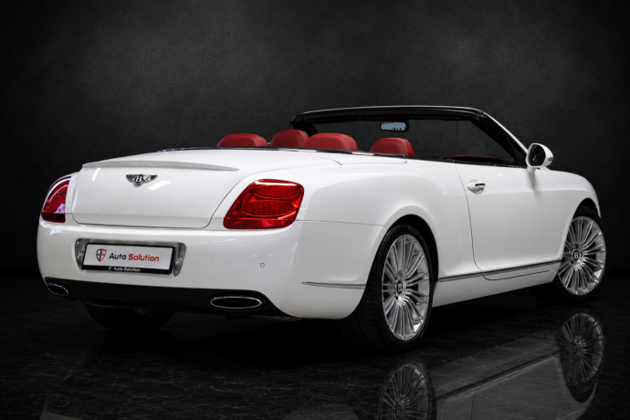 bentley-continental-gtc-bensin-2011-big-1
