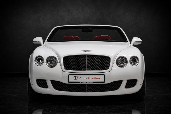 bentley-continental-gtc-bensin-2011-big-2