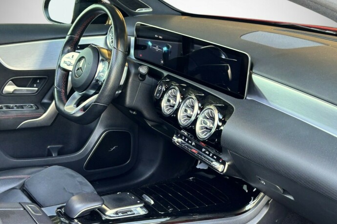 mercedes-benz-a-klasse-bensin-2019-big-16