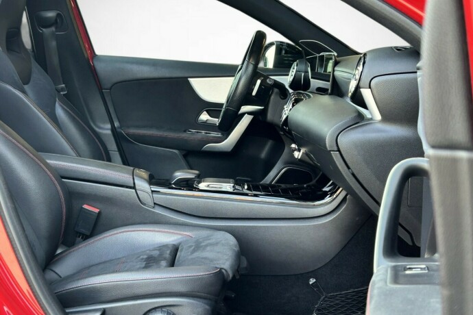 mercedes-benz-a-klasse-bensin-2019-big-15