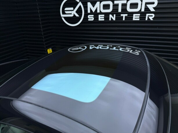 mercedes-benz-slk55-bensin-2012-big-11