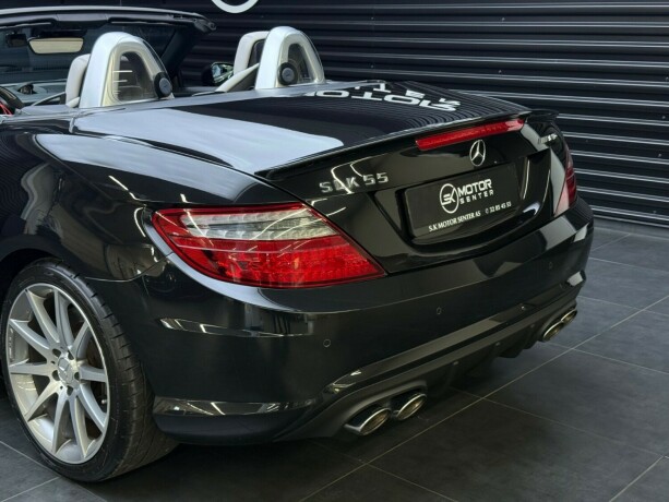 mercedes-benz-slk55-bensin-2012-big-8