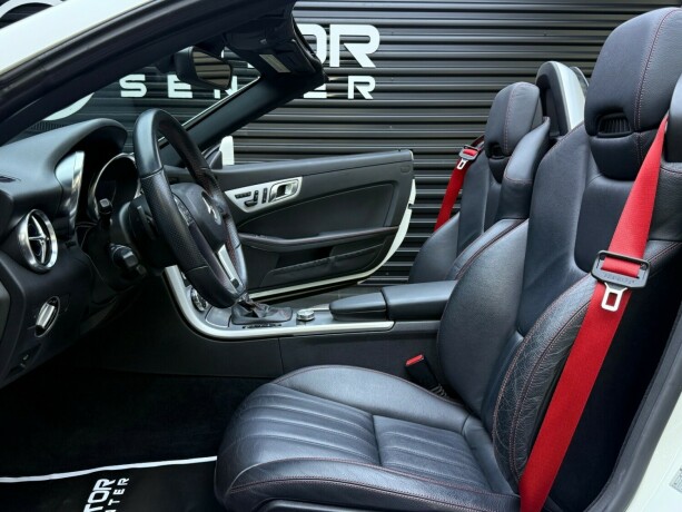 mercedes-benz-slk350-bensin-2012-big-23